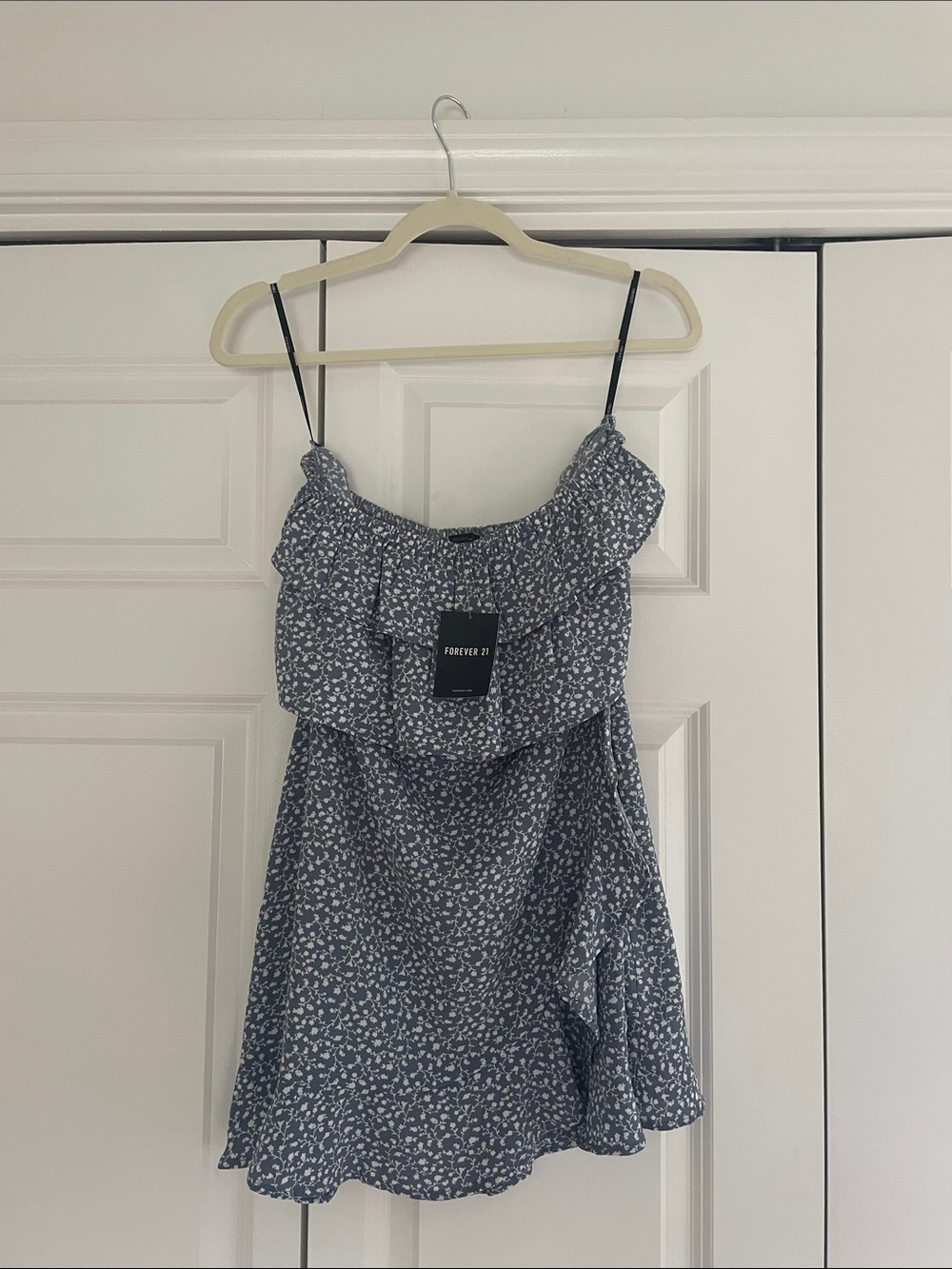 Forever 21 Navy Blue Floral Ruffle Mini Dress